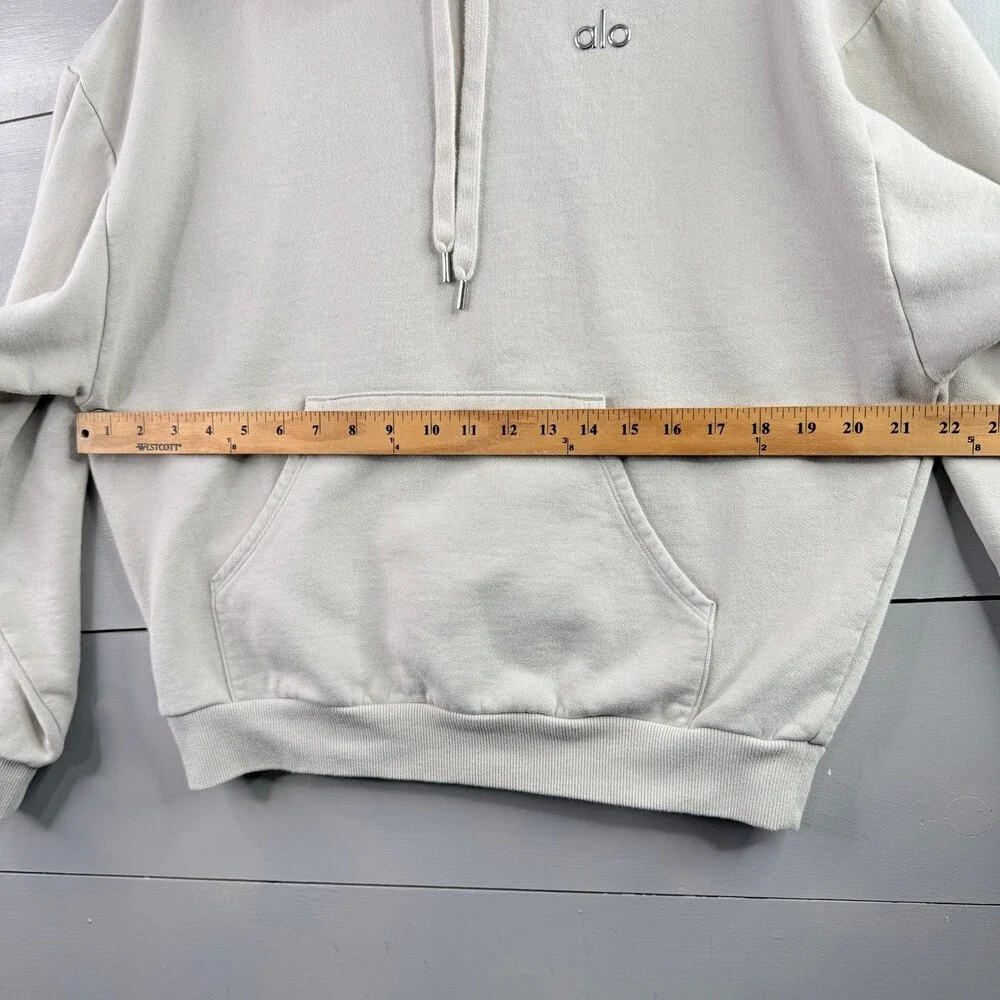 Alo Yoga Accolade Hoodie Sweatshirt Unisex Medium Cream Chrome Logo